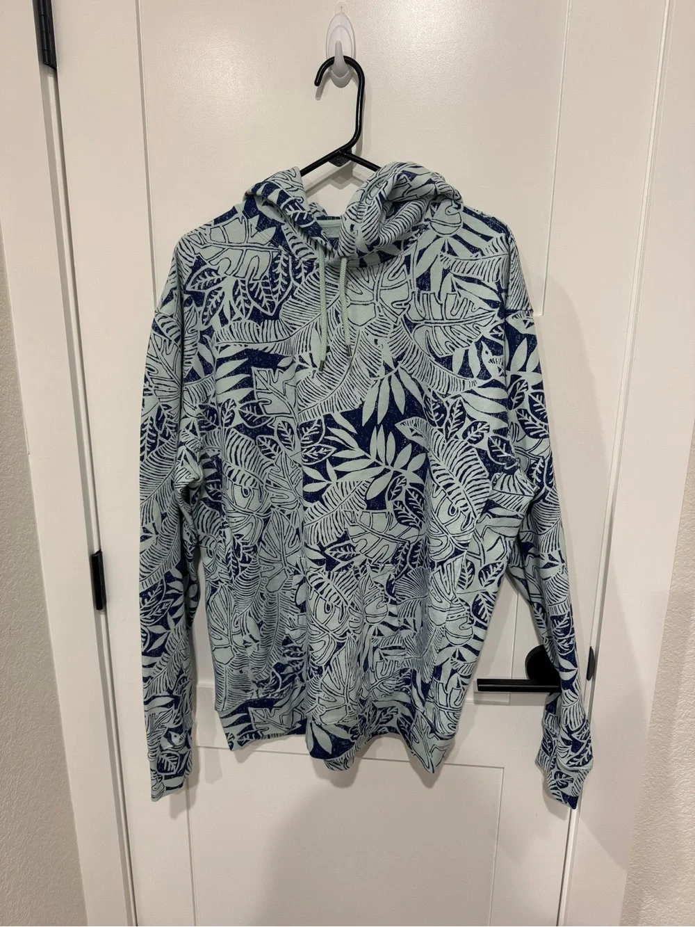 J. Crew Navy and Light Blue Hawaiian Botanical-Print Hoodie